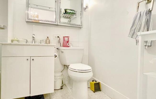 1 bed, 1 bath, 837 sqft, $5,000, Unit 316