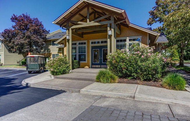 Commons at Hawthorn Village Orenco Station Apartments