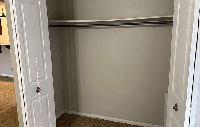 1 bed, 1 bath, 750 sqft, $1,195, Unit 209 (R)