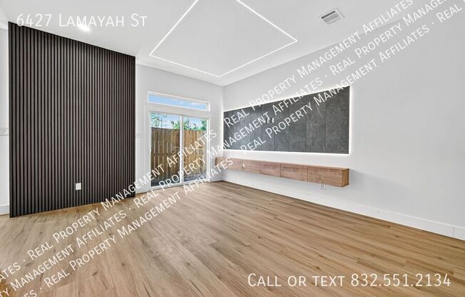 6427 LAMAYAH ST