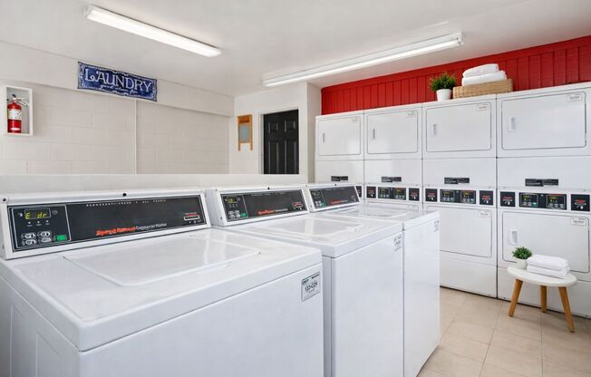 1 bed, 1 bath, 650 sqft, $999, Unit C229