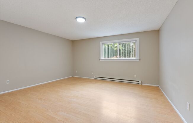 1 bed, 1 bath, 675 sqft, $1,195, Unit #11