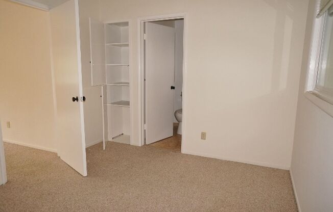 1 bed, 1 bath, $2,075, Unit 46