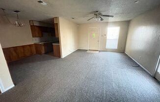 2 beds, 1 bath, $1,000