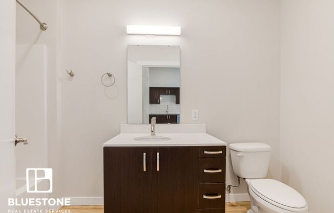 1 bed, 1 bath, 581 sqft, $1,295, Unit D325