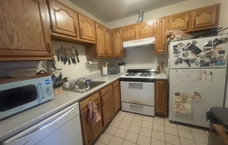 1 bed, 1 bath, 800 sqft, $2,250, Unit 3