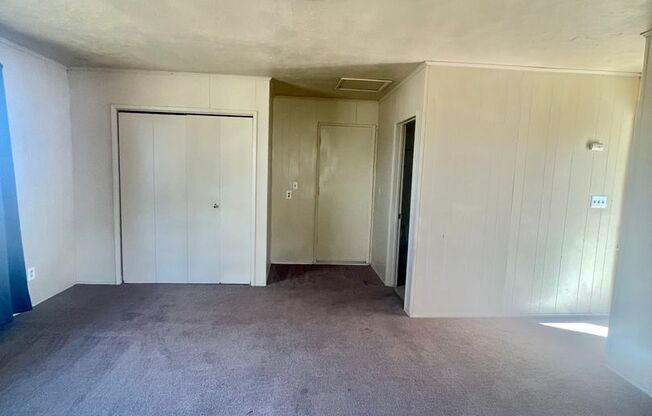 Studio, 1 bath, $850, Unit 73889 Two Mile Rd Apt #C