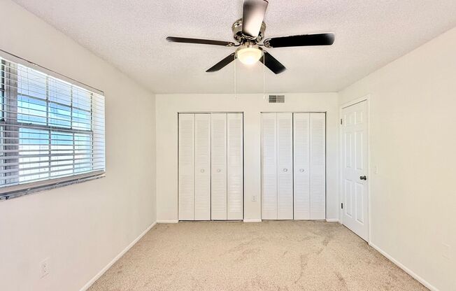 2 beds, 1 bath, 916 sqft, $1,545