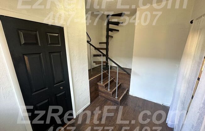 2326 Wellington Blvd Unit C