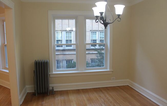151 - Hinman Court Apts*
