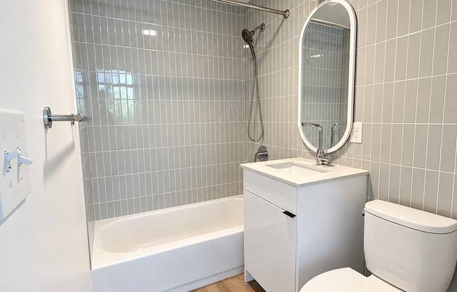 Studio, 1 bath, 375 sqft, $1,450, Unit 306