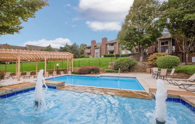 Swimming at Coventry Oaks Apartments, Overland Park, 66214