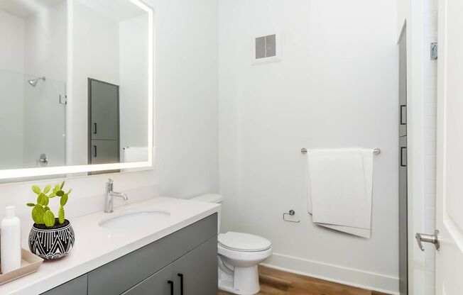 2 beds, 2 baths, 1,023 sqft, $2,153, Unit 384