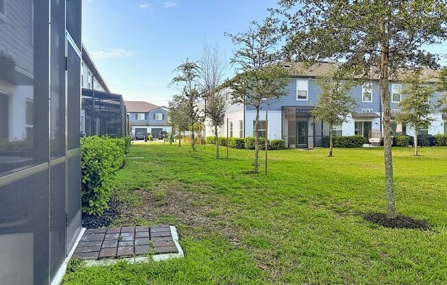 3 beds, 2.5 baths, $2,250