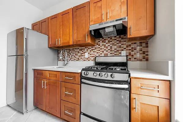 1337 FLATBUSH AVE