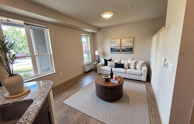 Studio, 1 bath, 557 sqft, $1,565, Unit 104-107