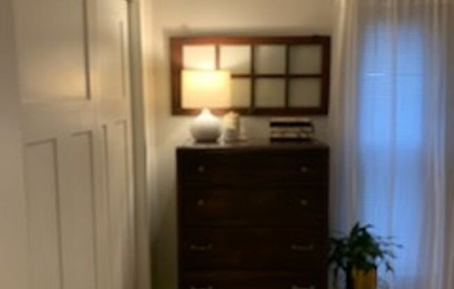 1 bed, 1 bath, $1,085, Unit 103