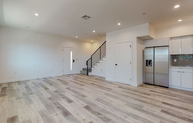 Luxury 4 Bedroom New Construction Townhome Walking Distance to Echo Park Lake!