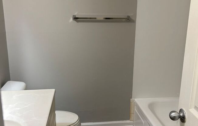 1 bed, 1 bath, 620 sqft, $925, Unit 6928-B