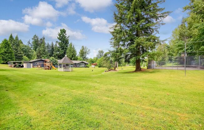 Fantastic Remodel in E Renton Highlands!