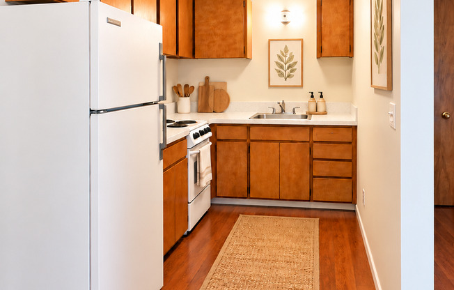 1 bed, 1 bath, 600 sqft, $1,150, Unit 35