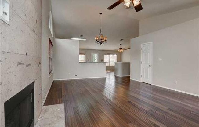Amazing 3 bedroom 2 bath home is West El Paso!
