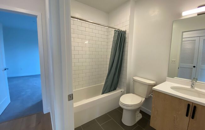 1 bed, 1 bath, 675 sqft, $2,100, Unit The Elm - 608