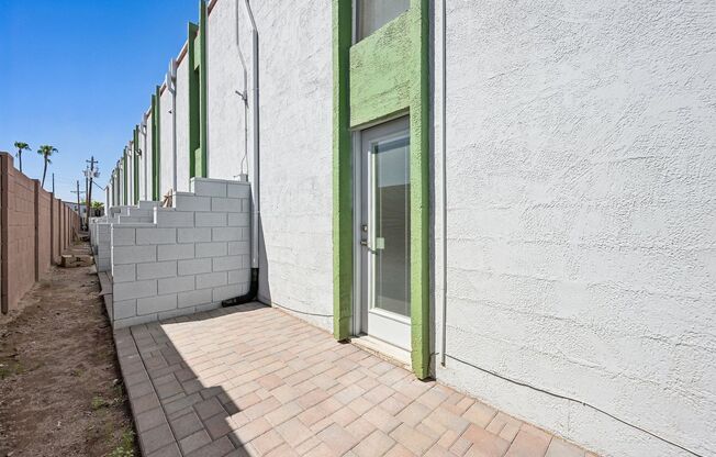 1 bed, 1 bath, 582 sqft, $1,599, Unit D25
