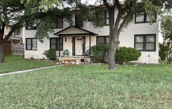 103 THOMAS JEFFERSON DR