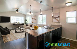 4939 POTTER PARK LOOP