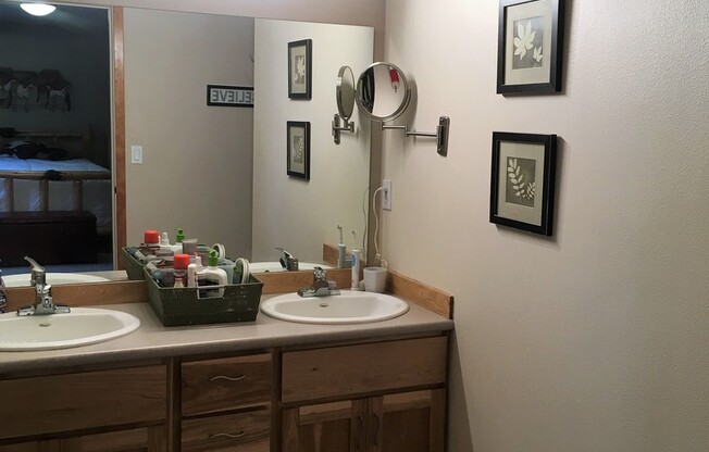 2 beds, 2 baths, $2,250