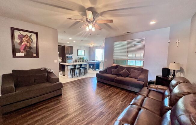 $2,495 Fowler & Butler, 4 Bedroom Home - Burgan Ave, Fresno - Solar Panels / Energy Efficient