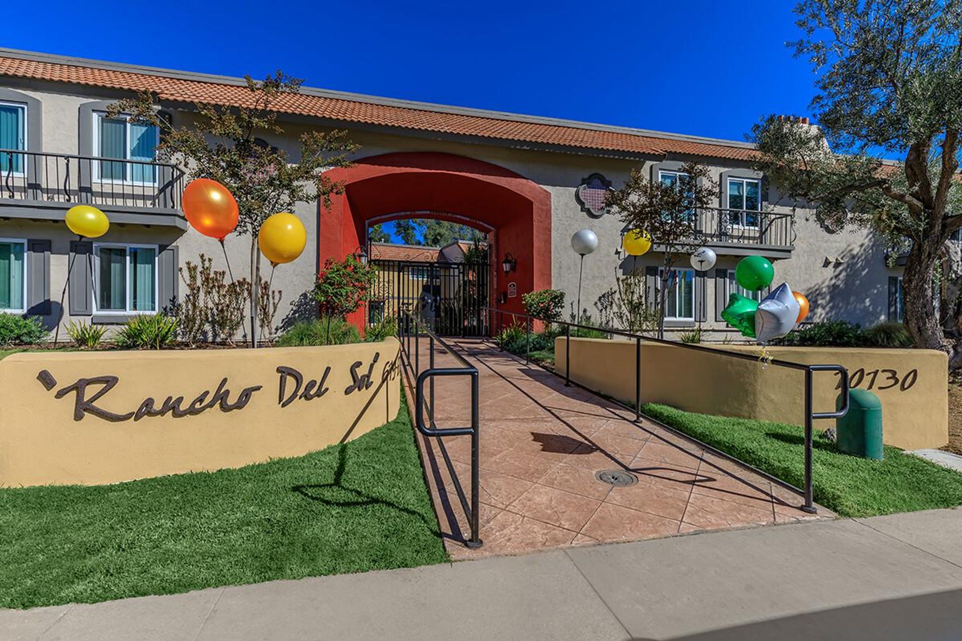 Rancho Del Sol Apartments!