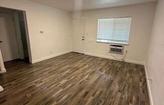 3421 E McKinley Ave