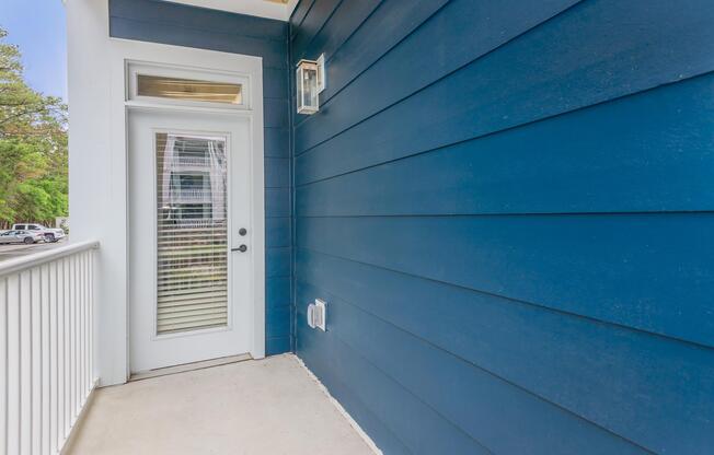 PRIVATE BALCONY OR PATIO