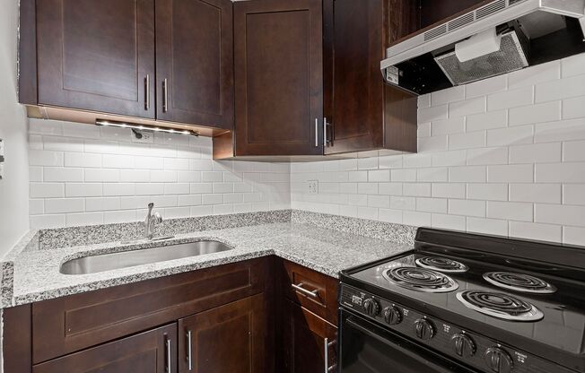 1 bed, 1 bath, 408 sqft, $1,795, Unit 906