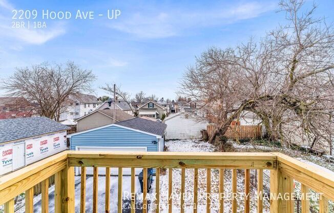 2209 HOOD AVE