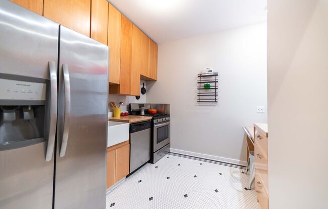 1 bed, 1 bath, 500 sqft, $1,650