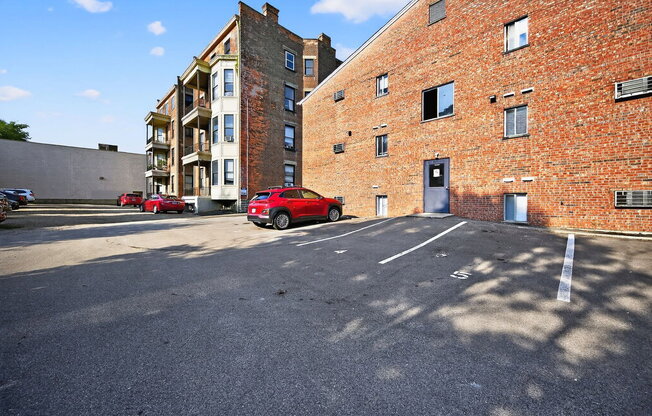 1 bed, 1 bath, 400 sqft, $875, Unit 13
