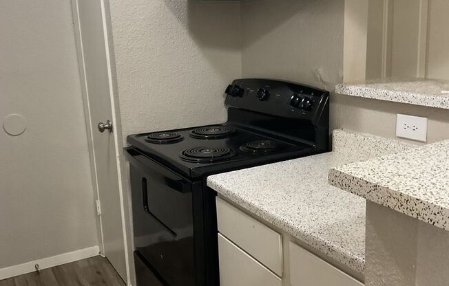 1 bed, 1 bath, 545 sqft, $775, Unit 1826