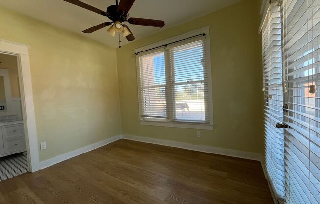 1 bed, 1 bath, 700 sqft, $1,695, Unit Apt. 9