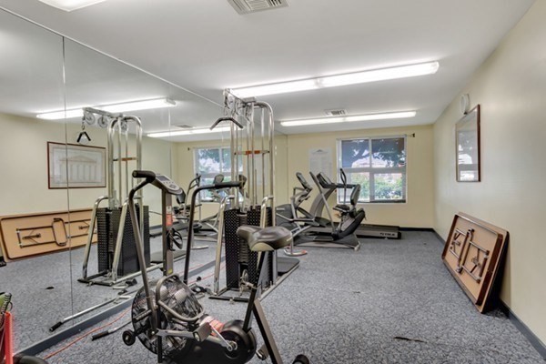 1 bed, 1 bath, 635 sqft, $3,100, Unit 418