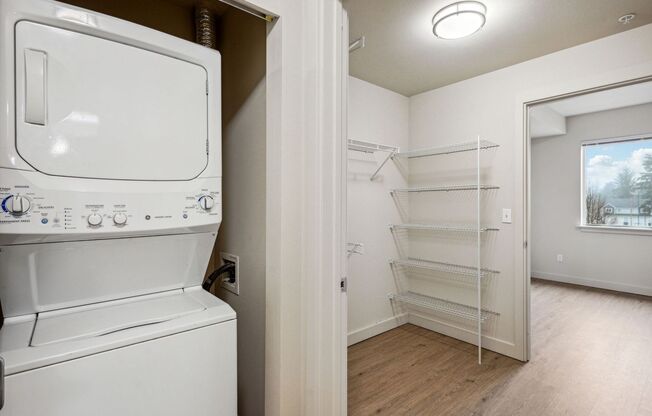 1 bed, 1 bath, 690 sqft, $1,595