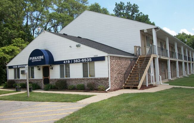 Parkside Apartments