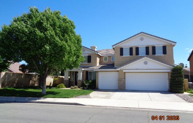 Spacious Quartz Hill 2 Story Home Offering 3663 sq. ft. and was Built in 2004
