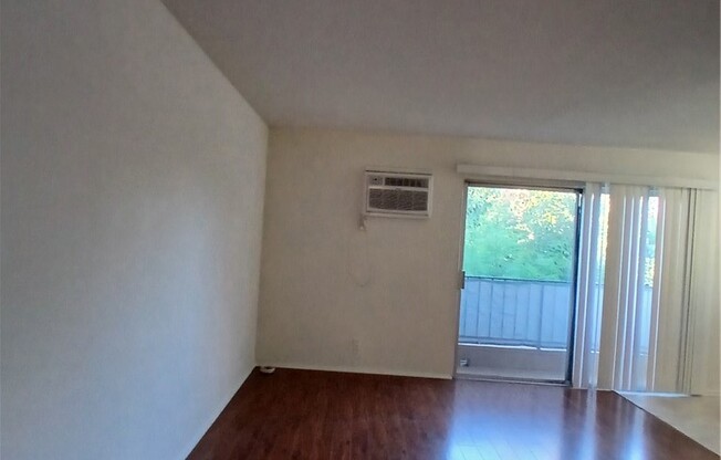 1 bed, 1 bath, 600 sqft, $1,650, Unit C