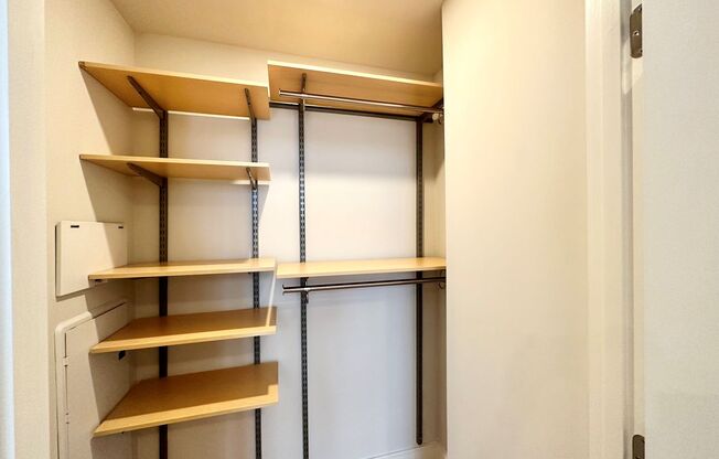 Studio, 1 bath, $2,000, Unit 326