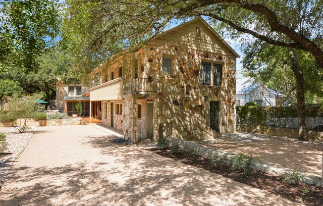 612 Cliff Dr, Austin, Texas 78704