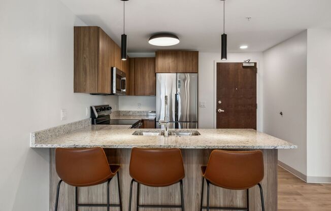 2 beds, 2 baths, 755 sqft, $1,869, Unit 410