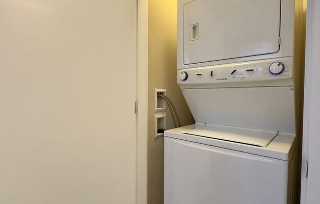 1 bed, 1 bath, 499 sqft, $1,550, Unit HA-601